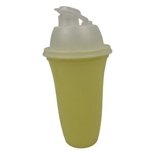 Tupperware Quick Shake Drink Mixer Blender Shaker Yellow 844 564 Insert 3 Pc